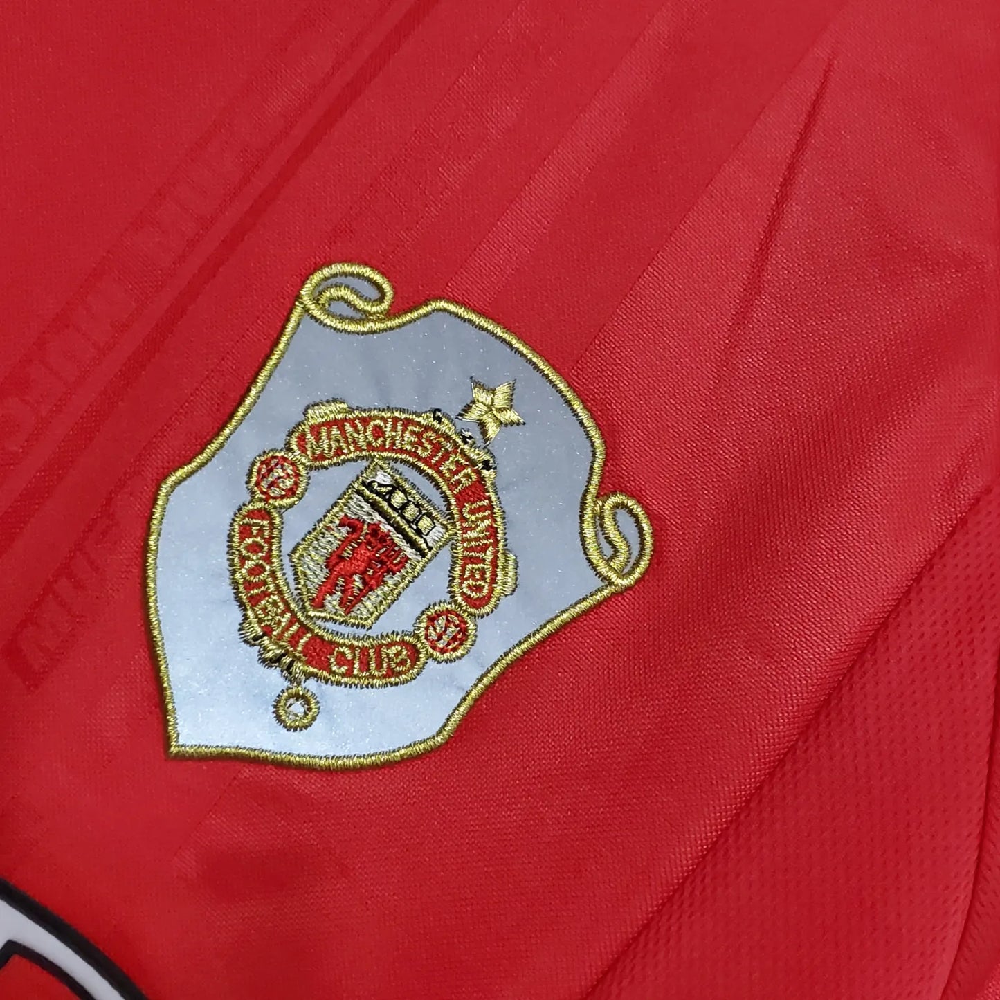 Manchester United 99/00 Home Jersey