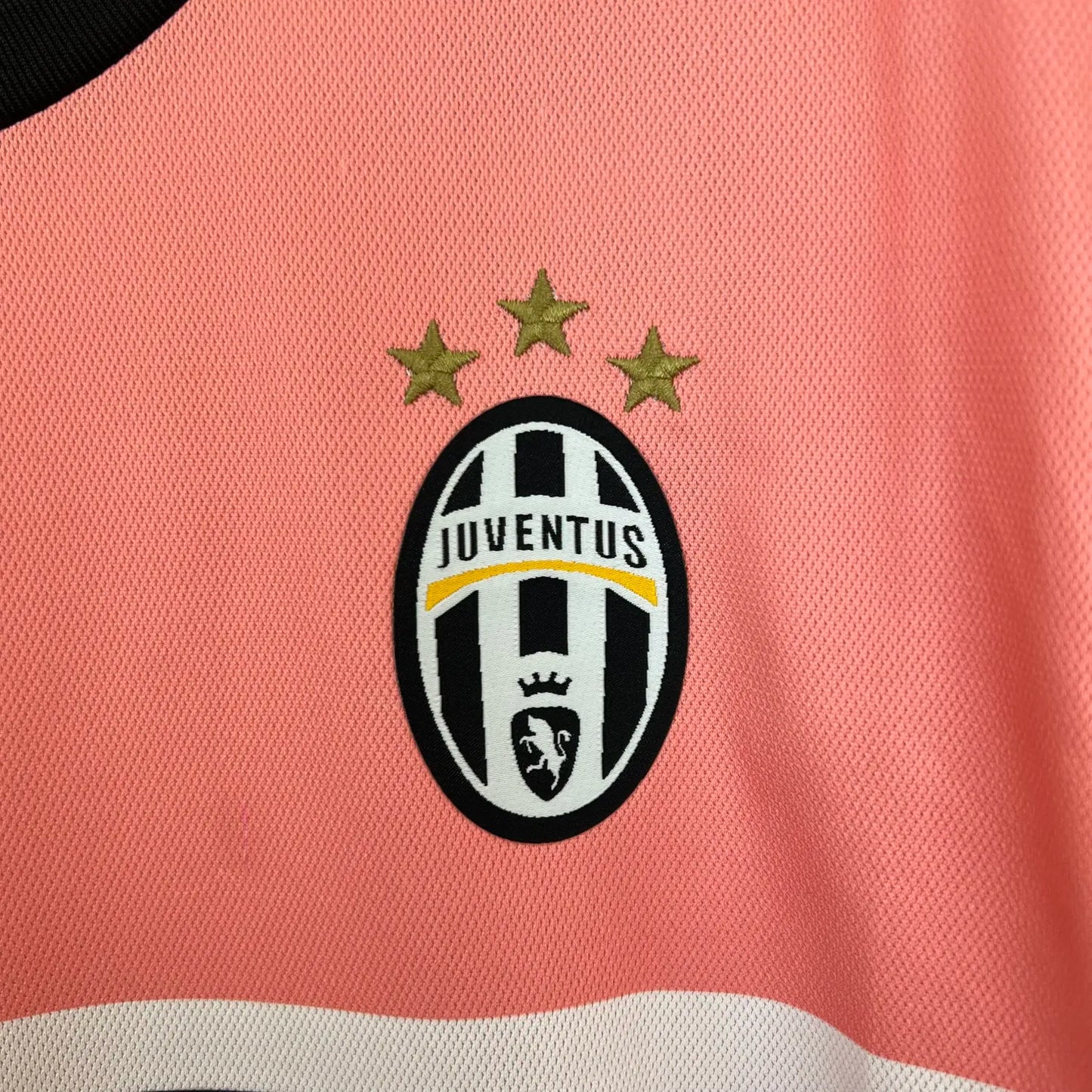 Juventus 15/16 Away Jersey