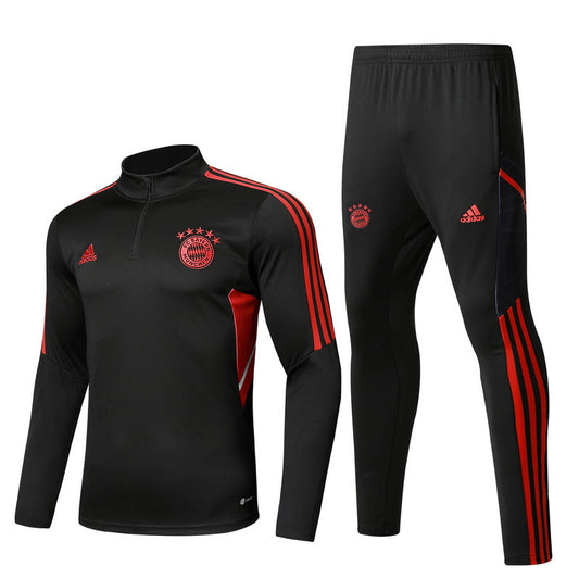 Bayern 22/23 Half-Zip Youth TrackSuit - Black