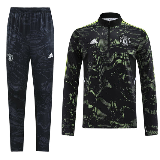 Manchester United 22/23 half-Zip TrackSuit