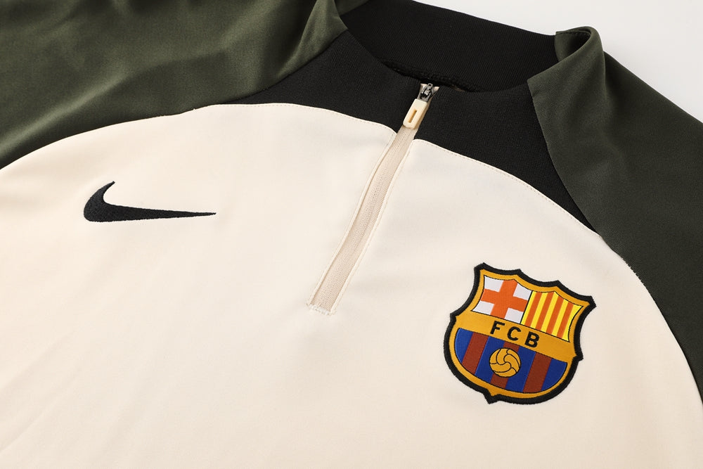 Barcelona 23/24 Half-Zip Tracksuit - white