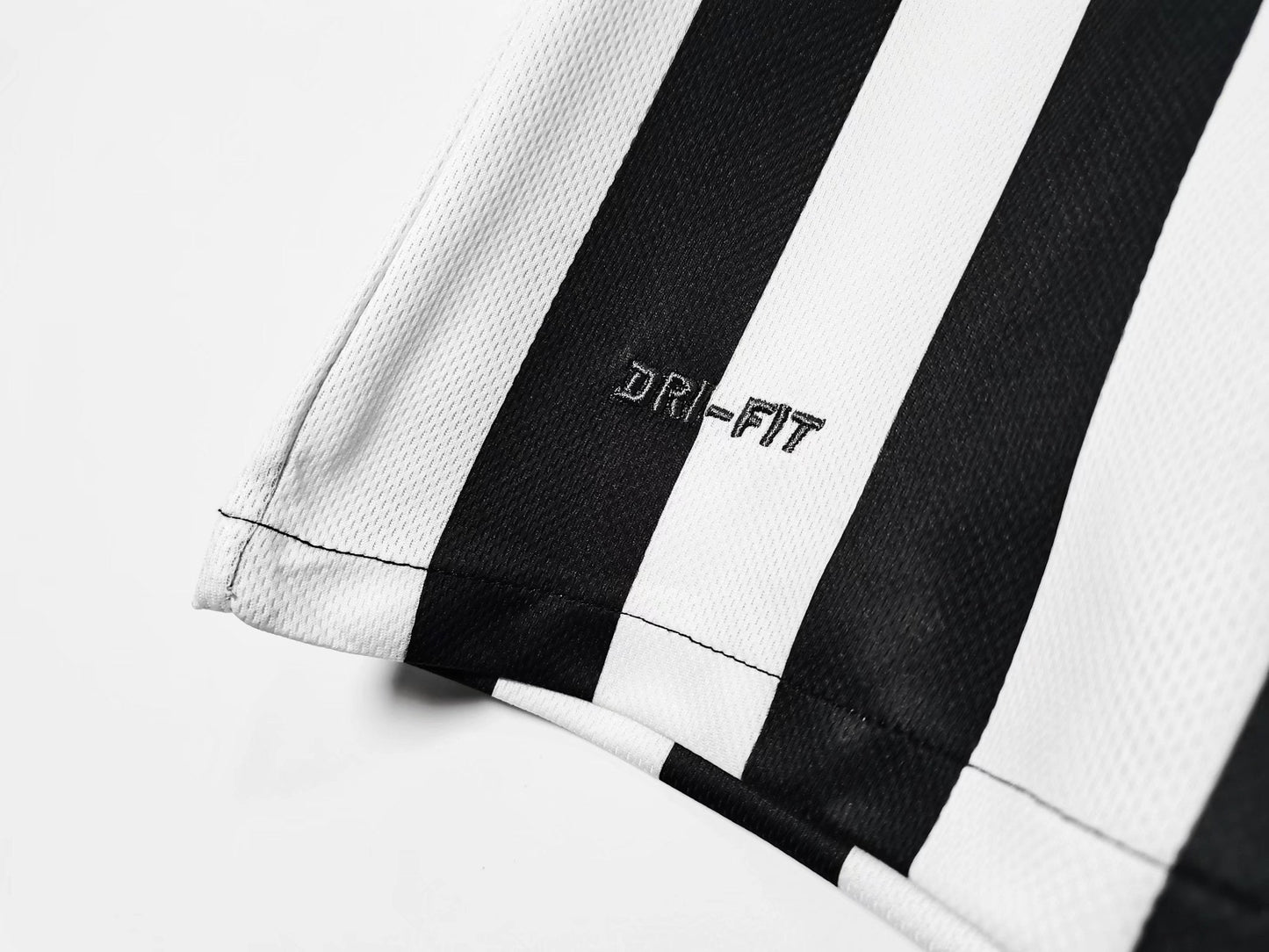 Santos 2013 Away Jersey