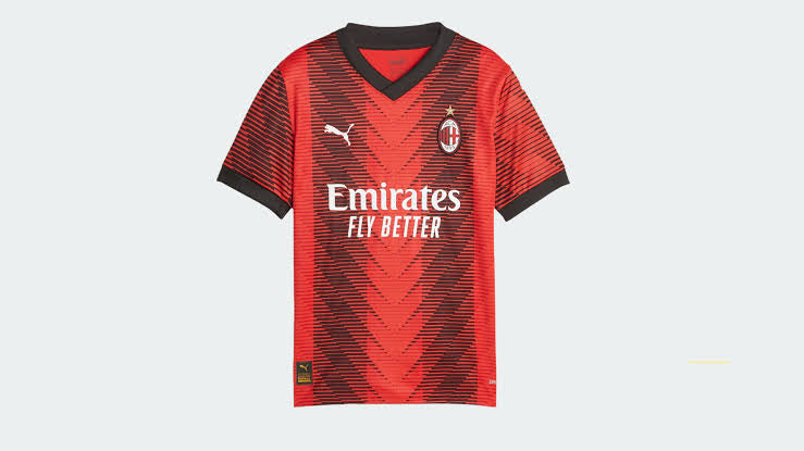 AC Milan 23/24 Home jersey