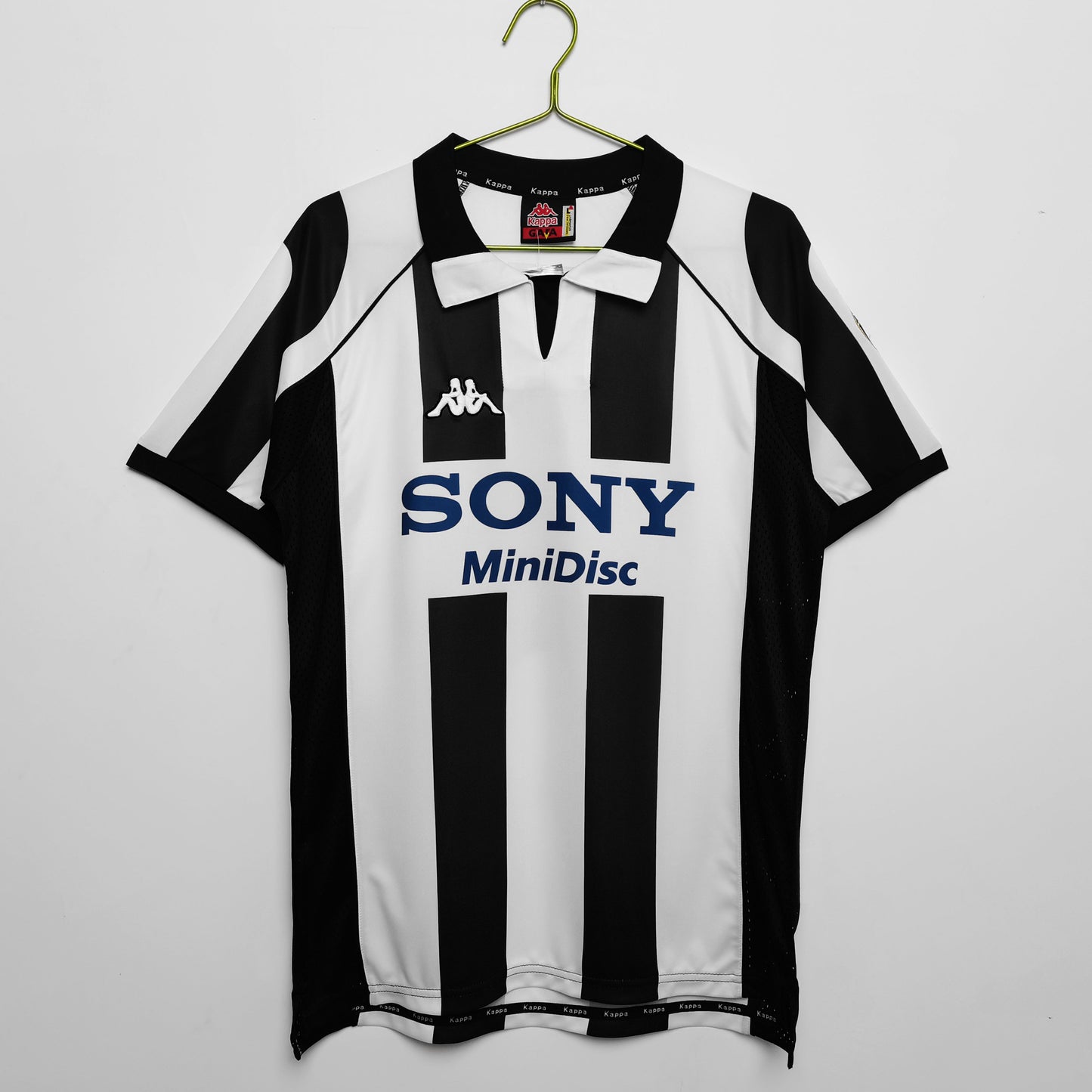 Juventus  97/98 Home Jersey