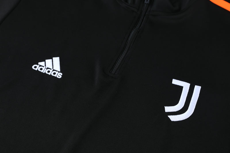 Juventus 21/22 Half-Zip Tracksuit - Black