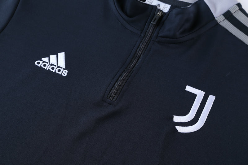 Juventus 21/22 Half-Zip Tracksuit