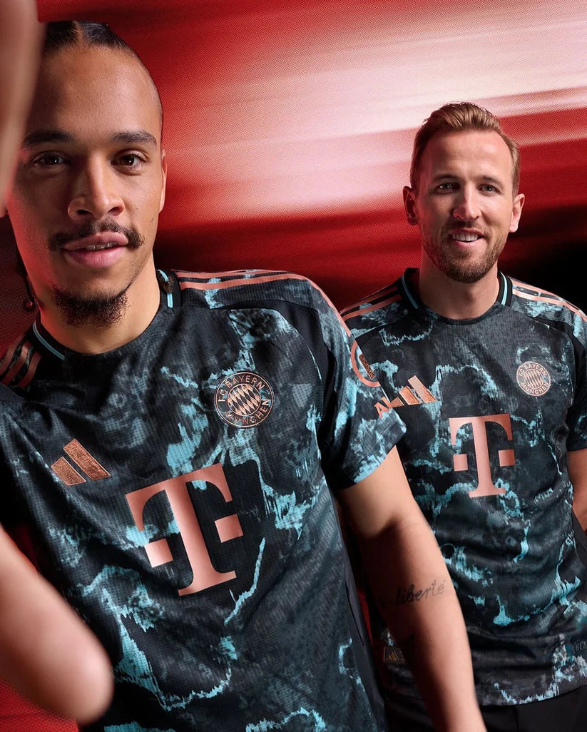 Bayern Munich 24/25 Away Jersey