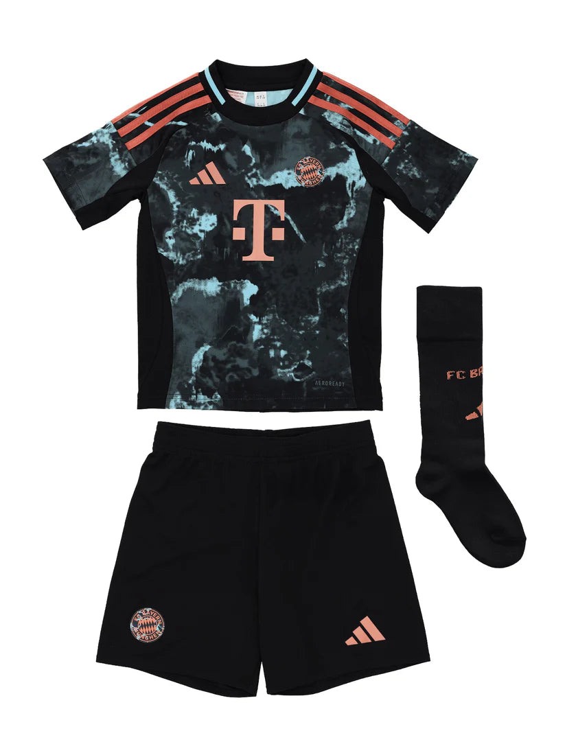 Bayern Munich 24/25 Youth Away Full Kit